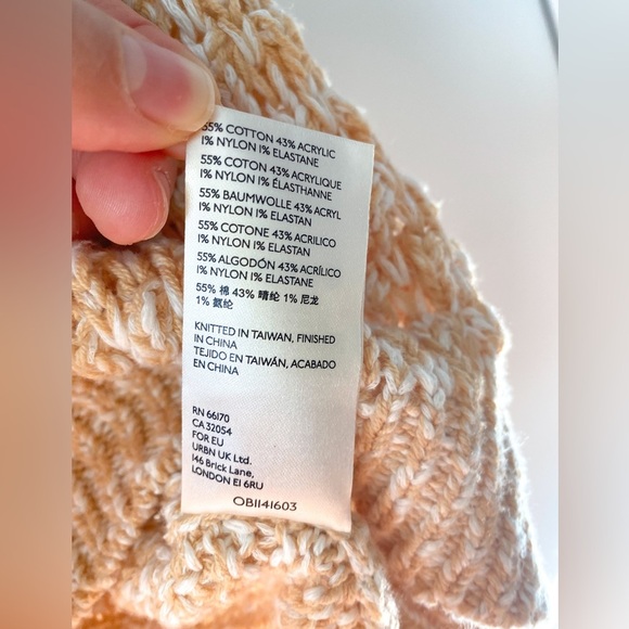 Free People Coconut V-Neck Oversized Cotton Blend Knit Pullover Yellow - Picture 8 of 9